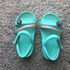 Crocs girls shoes